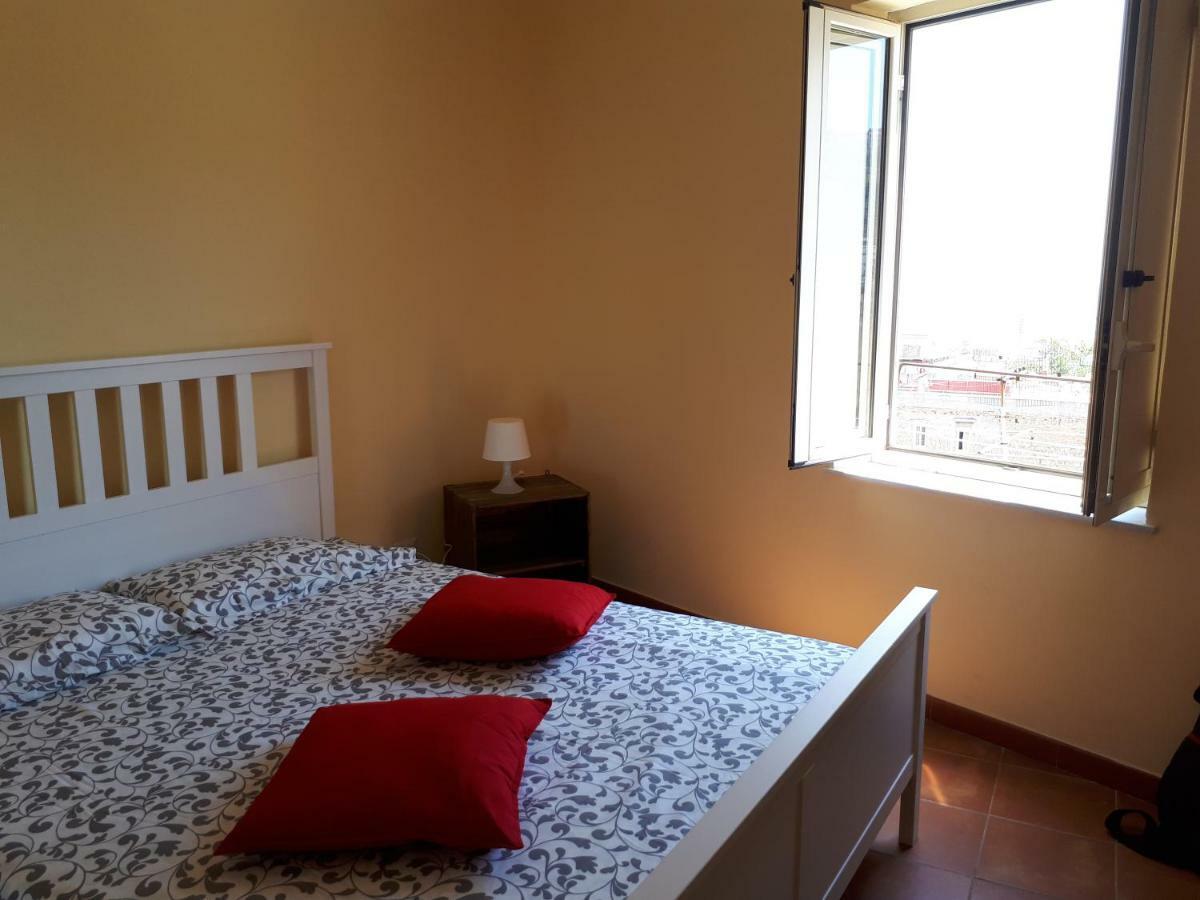 Il Volo Del Gabbiano Nápoles Exterior foto