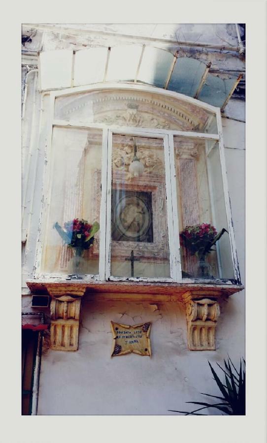 Il Volo Del Gabbiano Nápoles Exterior foto