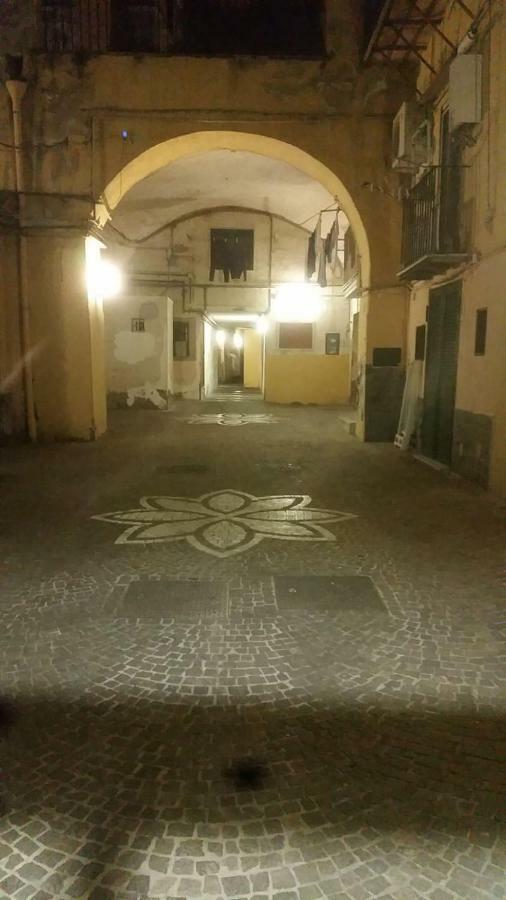 Il Volo Del Gabbiano Nápoles Exterior foto